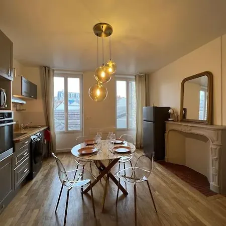 Apartment F2 Plein Centre De *